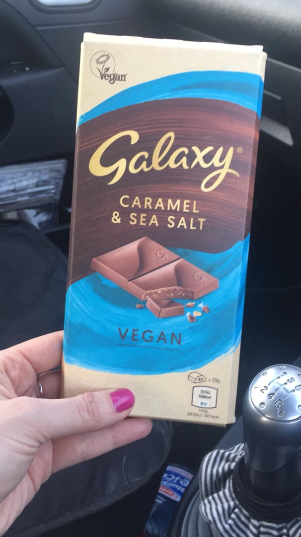 review photo of Galaxy Galaxy Caramel and Sea Salt shared by @amyfortheanimals on 04 Jan 2020 - review