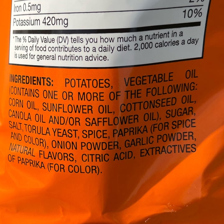 photo of hawaiian potato chips Hawaiian brand kettle style chips Luau Bbq shared by @oshmorethstorm on  24 Oct 2022 - review