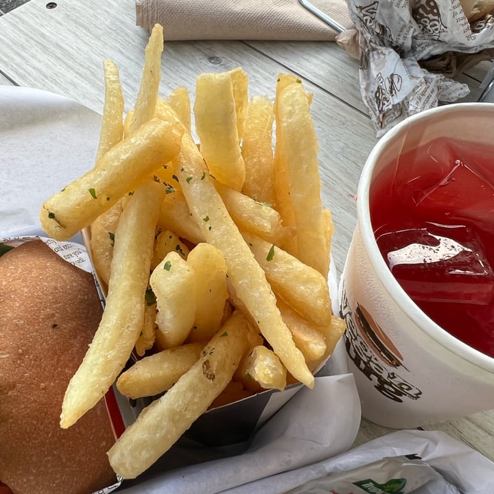 photo of VeganBurg Singapore Seaweed Fries shared by @qmh on  18 Sep 2022 - review