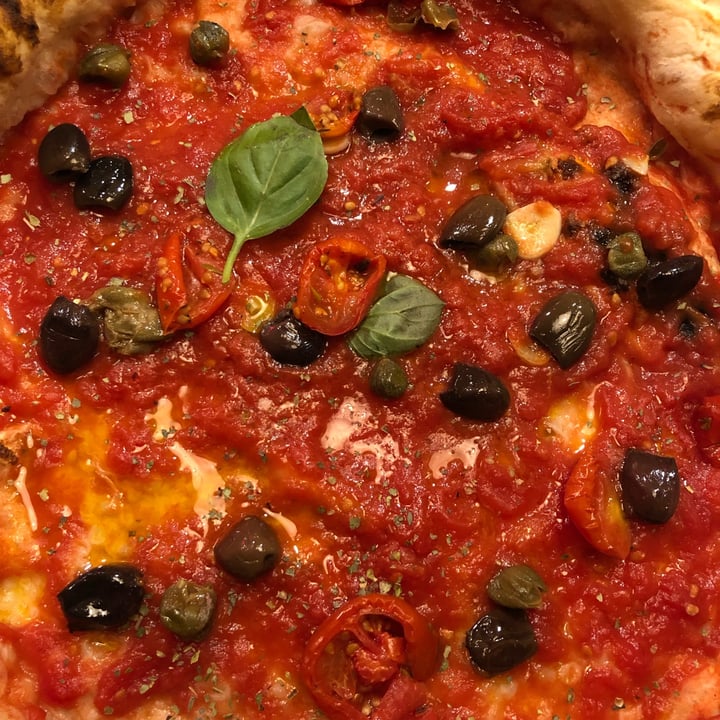 photo of Pizzium - Firenze Pizza Marinara shared by @frappa on  28 Sep 2022 - review