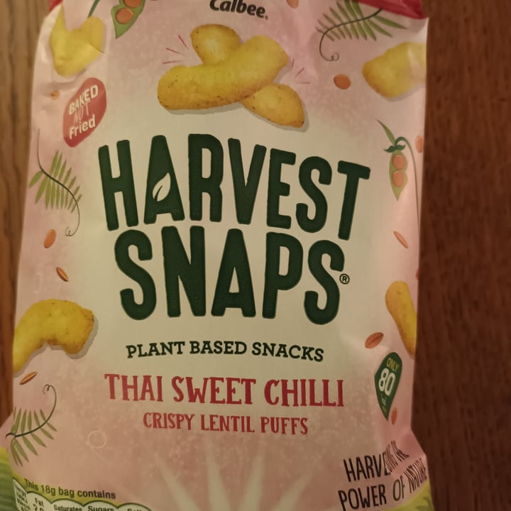 photo of Calbee Harvest Snaps Thai Sweet Chilli Crispy Lentil Puffs shared by @fluffc0rner on  23 Oct 2022 - review
