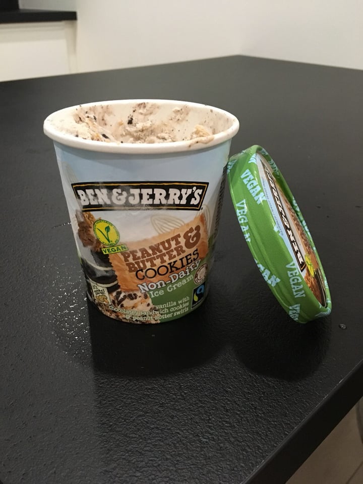 photo of Ben & Jerry's P.B. & Cookies Non-Dairy Frozen Dessert shared by @luciadamjak on  06 Jun 2019 - review