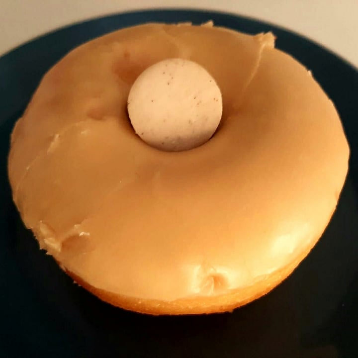 photo of Delish Vegan Doughnuts Tres leches doughnut shared by @madridvegano on  15 Dec 2020 - review