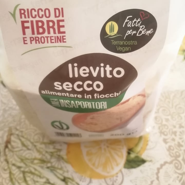 photo of Fatti per bene terranostra vegan Lievito alimentare shared by @ari2389 on  30 Jun 2022 - review