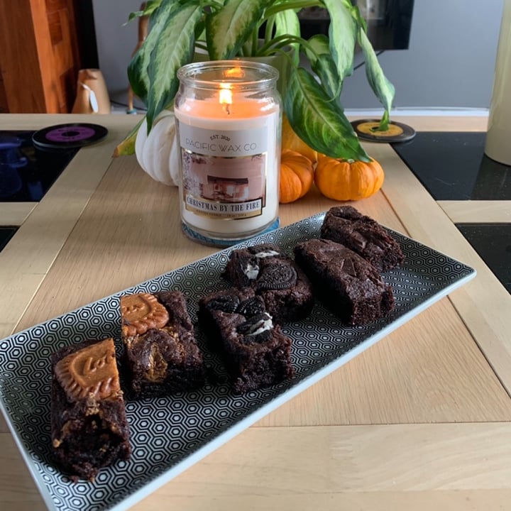 photo of Vegan Brownie Company Brownie Selection Box shared by @beckyallott on  13 Jan 2022 - review