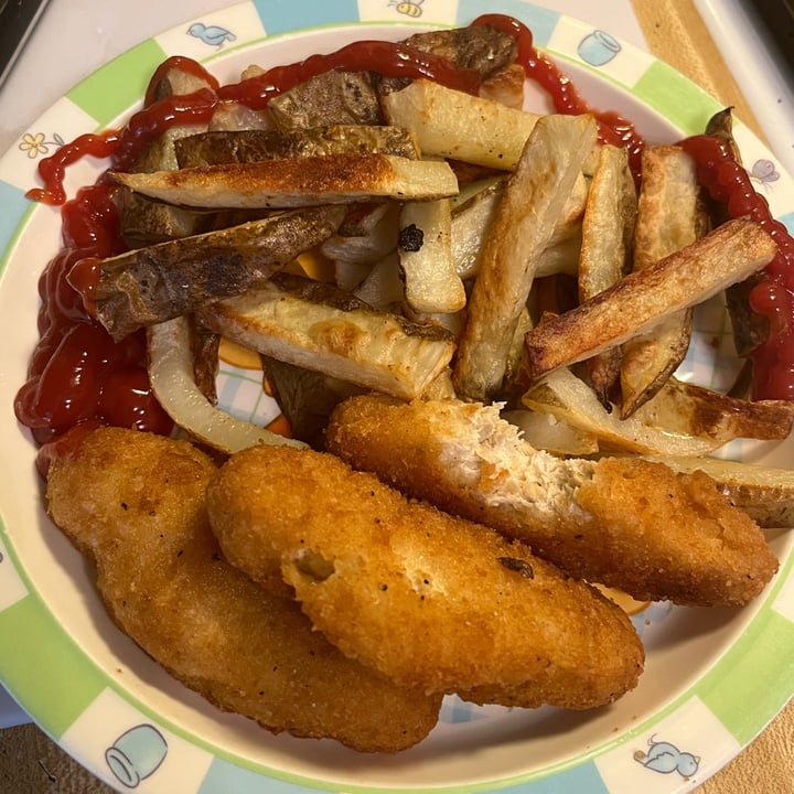 review photo of Beyond Meat Beyond Chicken Plant-Based Breaded Tenders shared by @skeeter on 11 Aug 2022 - review