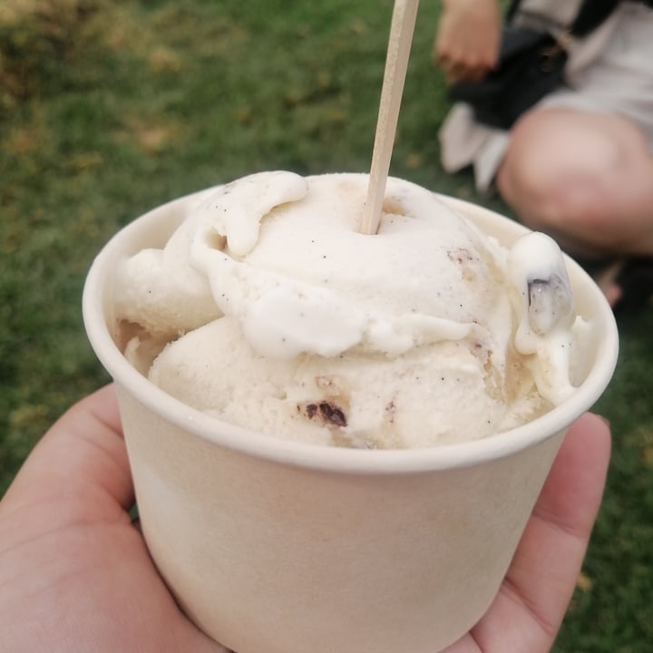 photo of Kristen's Kick-Ass Ice Cream - Heritage Market Cookie Dough Ice Cream shared by @nicoledupreez on  26 Oct 2020 - review