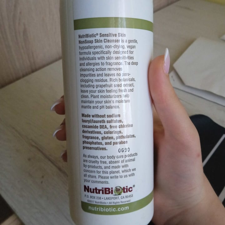review photo of Nutribiotic Skin Cleanser shared by @cejoteando on 07 Jun 2022 - review