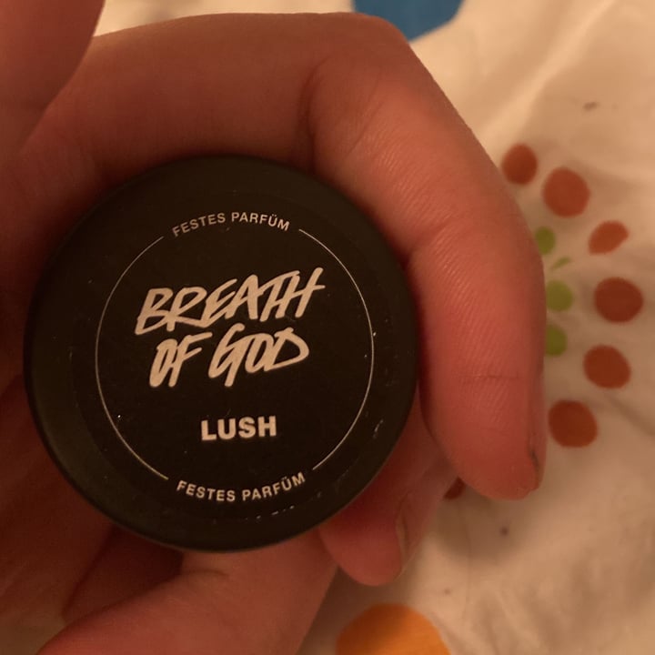 photo of LUSH Fresh Handmade Cosmetics breath of god perfume solido shared by @joserealdeazua on  10 Jun 2022 - review