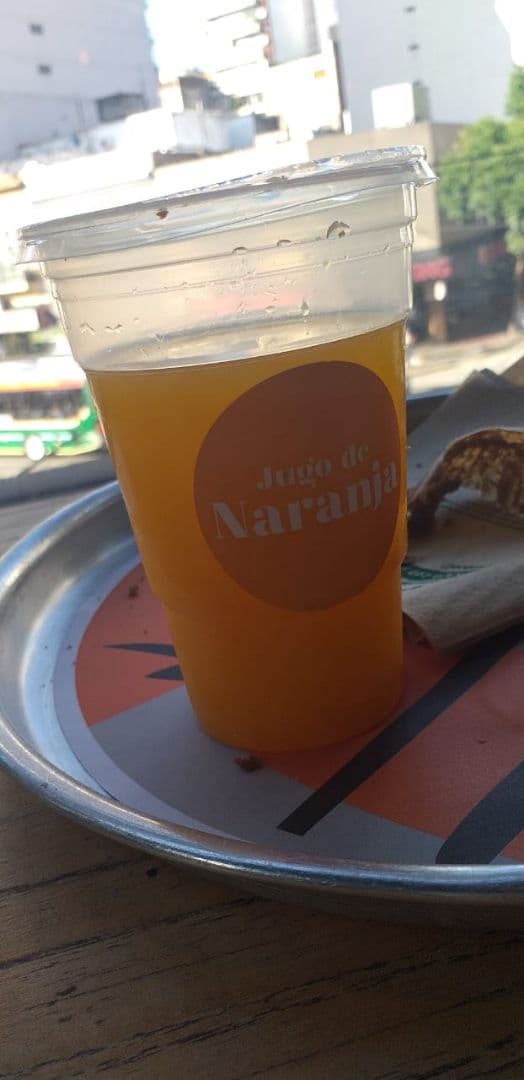 菜肴“Jugo de naranja”的照片