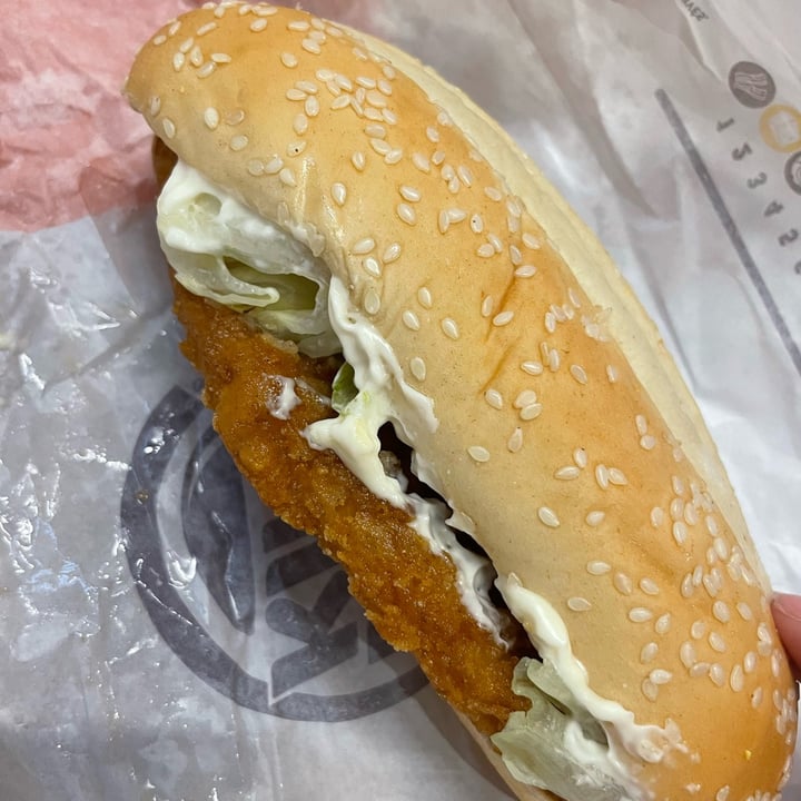 photo of Burger King Vegan Royale shared by @fioredicampo on  09 Aug 2022 - review