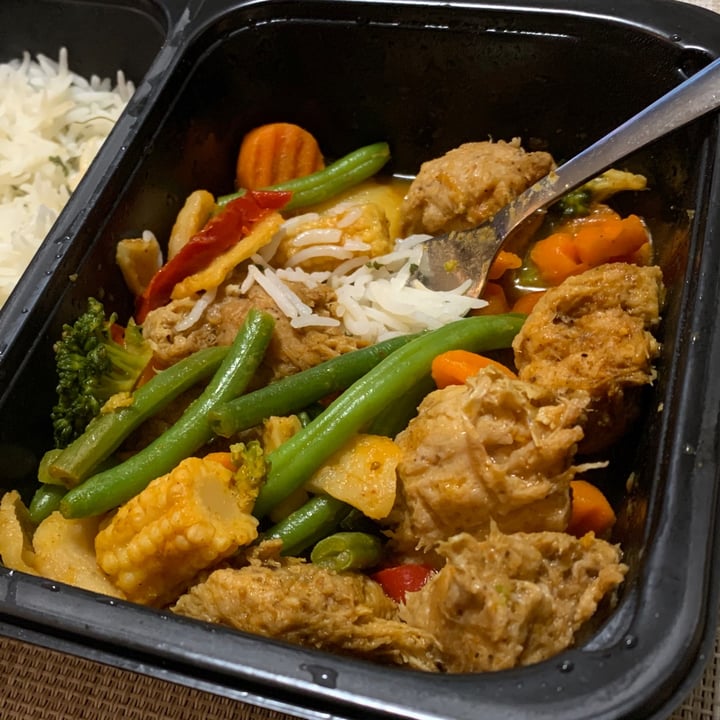 review photo of King's Vegetarian Food Vegan Tikka Masala shared by @mikemasm on 11 Feb 2021 - review
