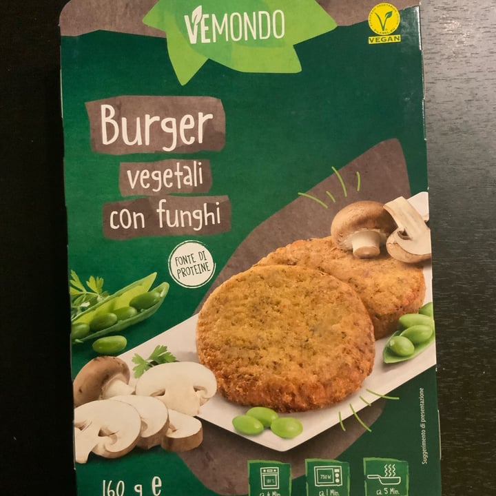 review photo of Vemondo Burger ai Porcini shared by @lullibulli on 02 Oct 2022 - review