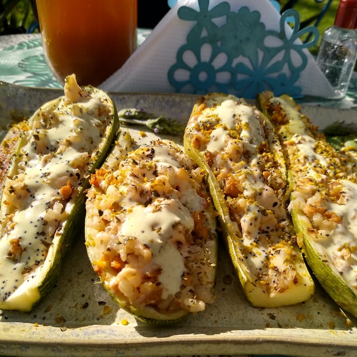 photo of Inhala Bar Natural Zuchinis rellenos shared by @petumendes on  10 Jun 2021 - review