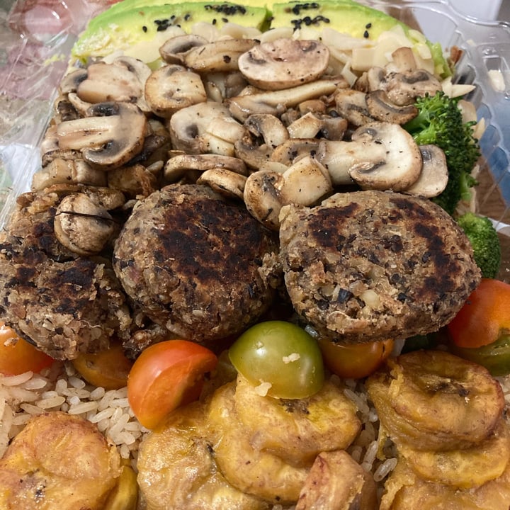 review photo of Mundo Verde Ensalada shared by @carloslopez109 on 17 Sep 2020 - review