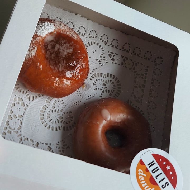 photo of Hulis Donuts Donuts shared by @rosevr on  08 Aug 2021 - review