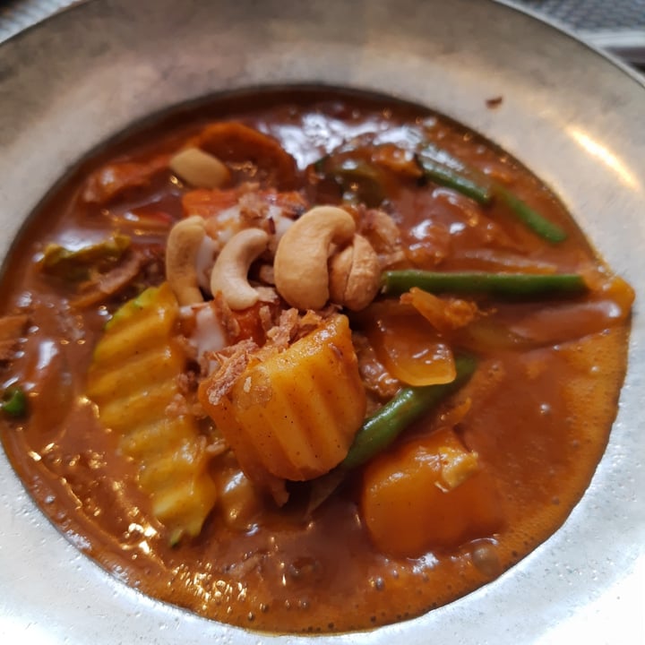 review photo of Giggling Squid Vegan food at giggling squid shared by @nimblefruitquail on 07 Apr 2021 - review