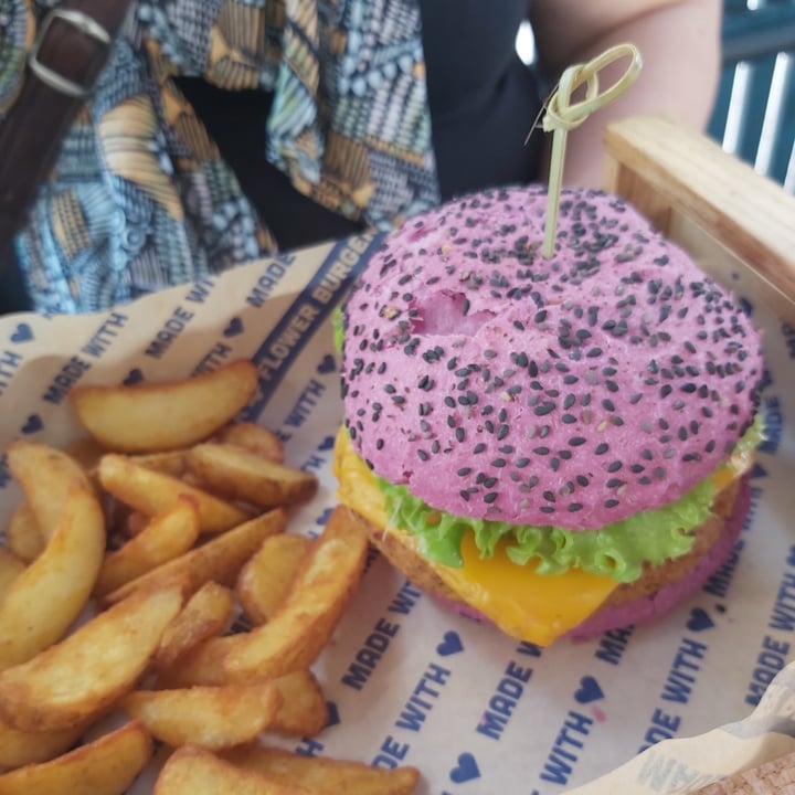 review photo of Flower Burger Flower burger shared by @harasarah on 10 Mar 2022 - review