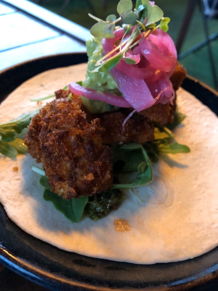 photo of Bonita Bonita Vegan Cauliflower Taco shared by @rogan on  19 Jan 2020 - review