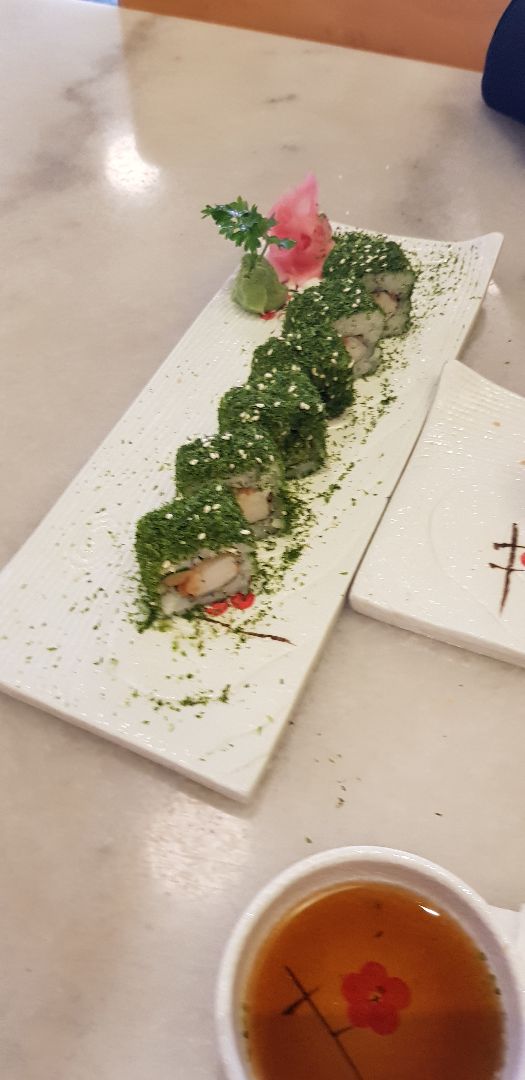 photo of 1sshin Fresh & Healthy Restaurant 一心素食 Seedweed sushi shared by @shannagen on  24 Oct 2018 - review
