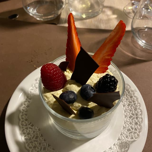 Photo of the dish “Dessert crema pasticciera, crumble e frutta”