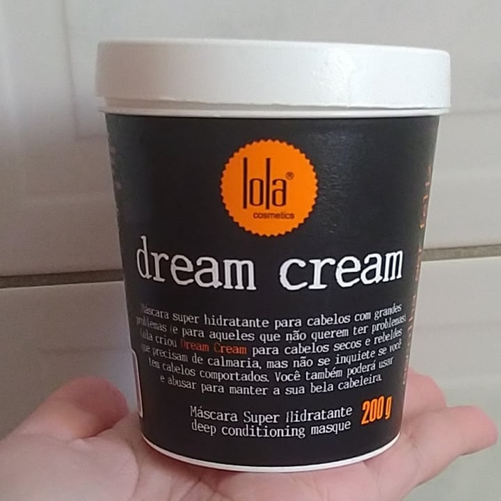 photo of Lola Cosmetics Dream Cream Máscara shared by @deborela on  28 May 2022 - review