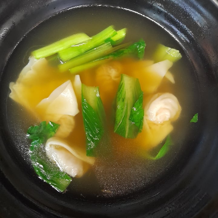 photo of Makan Vegan Geylang creamy spagetti, wantan soup & creme wintermelon drink shared by @vivienwsw on  26 Jul 2022 - review