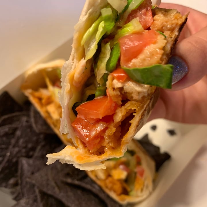 review photo of Leguminati Buffalo Crunch shared by @briannap123 on 01 Jun 2020 - review