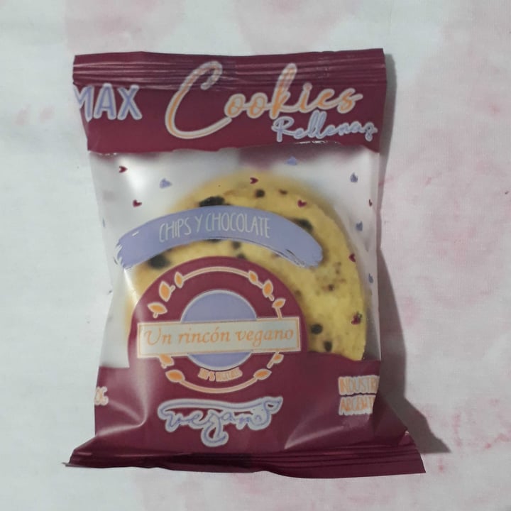 photo of Un Rincón Vegano Max cookies chips y chocolate shared by @lucavegano on  21 Mar 2022 - review