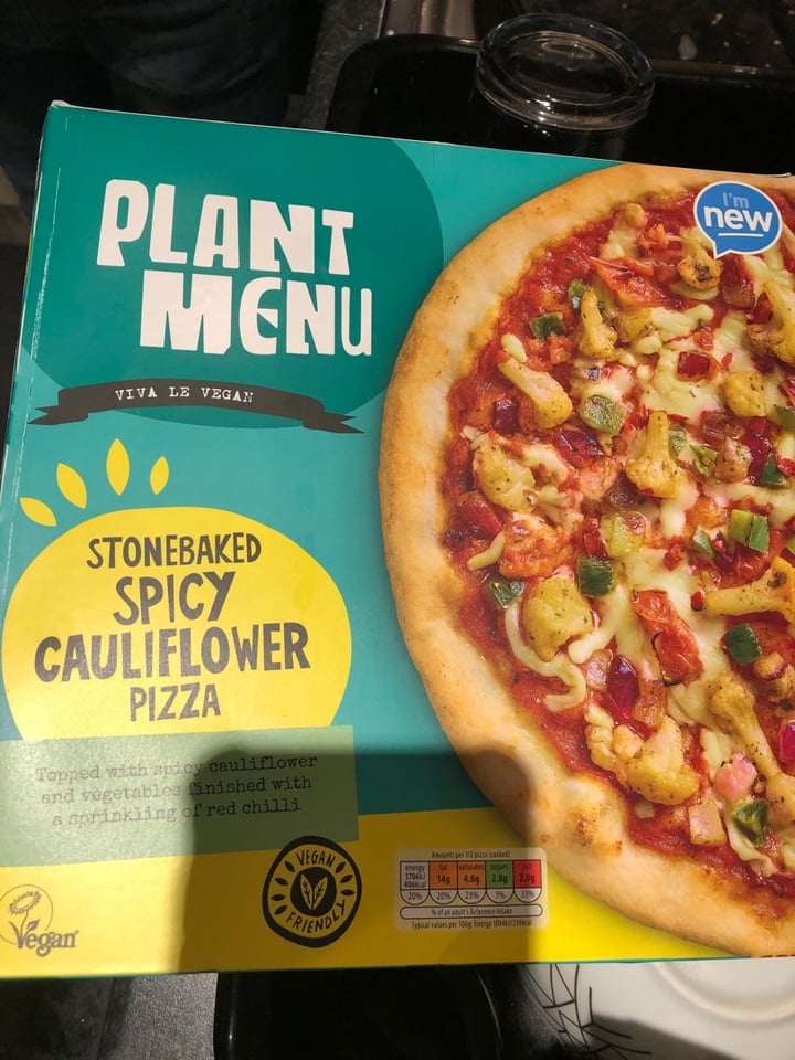review photo of ALDI Plant Menu Spicy Cauliflower Pizza shared by @courts26x on 02 Apr 2020 - review