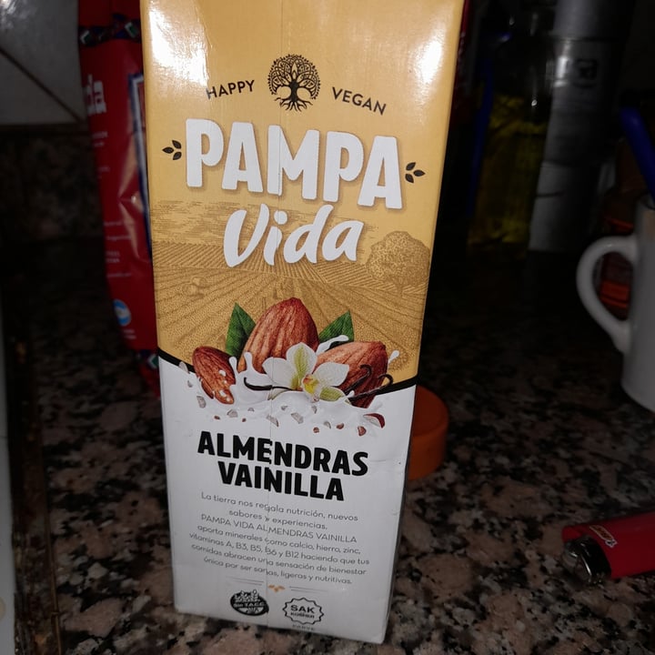 photo of Pampa Vida Leche de Almendras y Vainilla Sin Azúcar Agregada con Stevia shared by @antomayol on  27 Aug 2022 - review