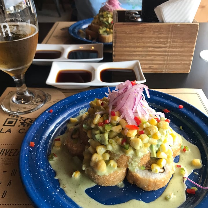 review photo of La Diosa cocina & cerveza Roll Acevichado Vegano shared by @labebelyn on 03 Dec 2021 - review