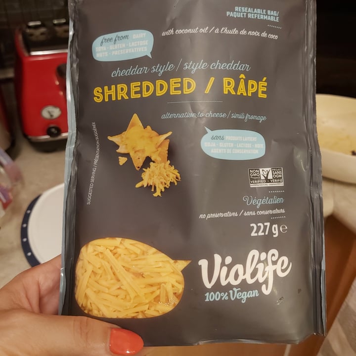 photo of Violife Shredded cheddar style shared by @guidacanada on  27 Oct 2021 - review