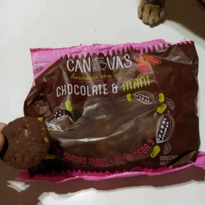 photo of Canvas Galletita de chocolate y maní shared by @belenvegan on  16 Apr 2021 - review