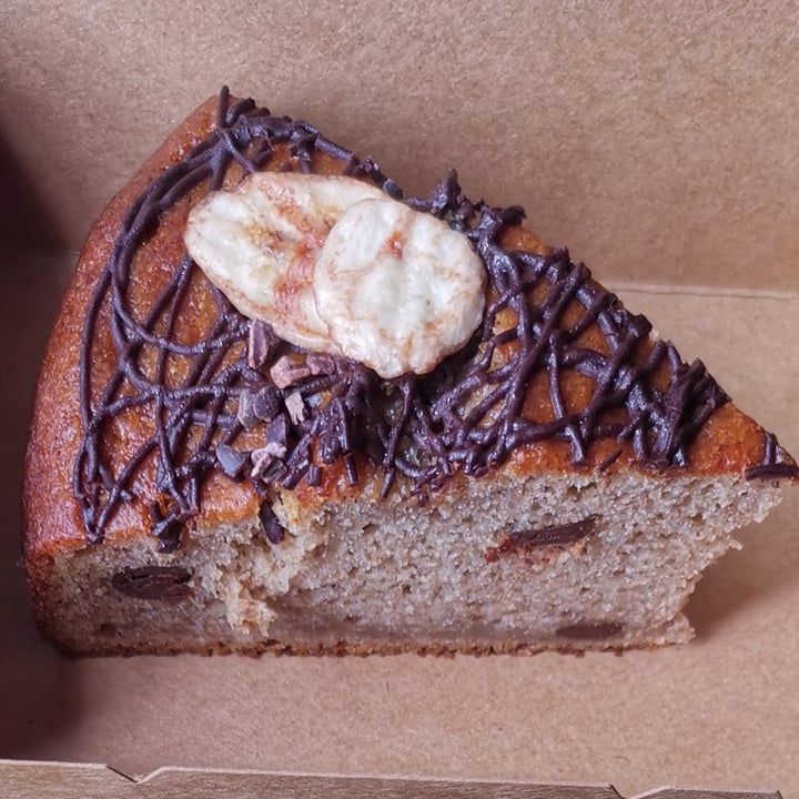 photo of WellSmoocht chocolate banana cake shared by @plantiful on  22 Dec 2021 - review