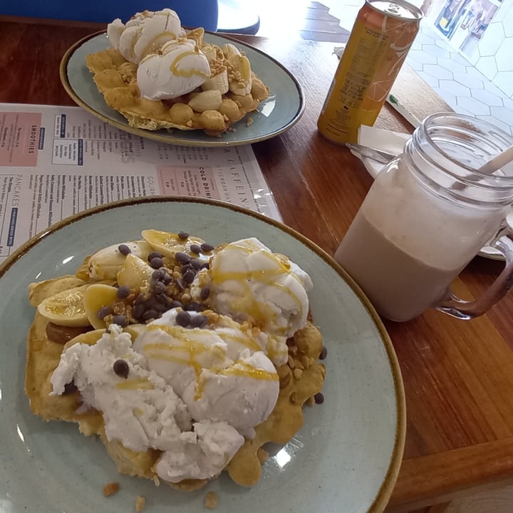 photo of NOSH Waffles shared by @nicole963 on  27 Apr 2022 - review