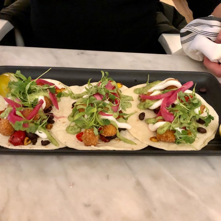 photo of LOV LOV tacos shared by @luana92 on  23 Feb 2022 - review