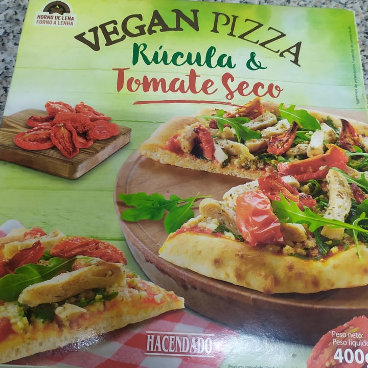photo of Hacendado Vegan Pizza Rúcula & Tomate Seco shared by @release on  12 Sep 2021 - review