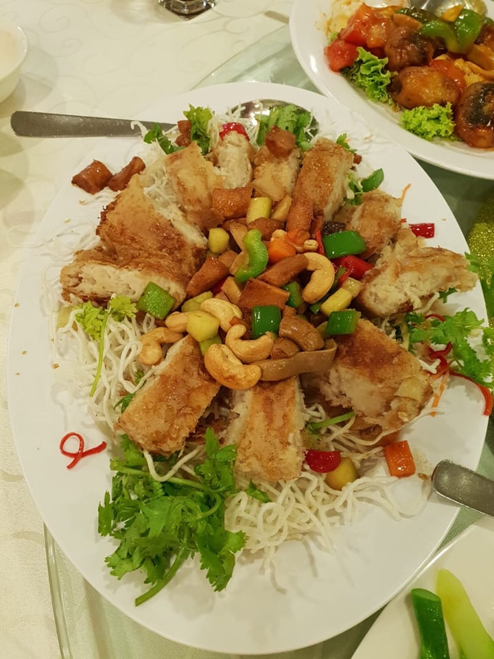 photo of Miao Yi Vegetarian Restaurant Fragrant Buddha Bowl shared by @opheeeliaaa on  24 Mar 2019 - review