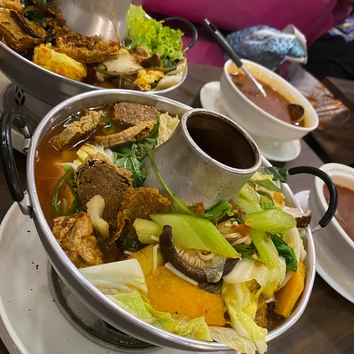photo of New Fut Kai Vegetarian Restaurant Tomato Broth Hotpot shared by @ophi on  25 May 2020 - review