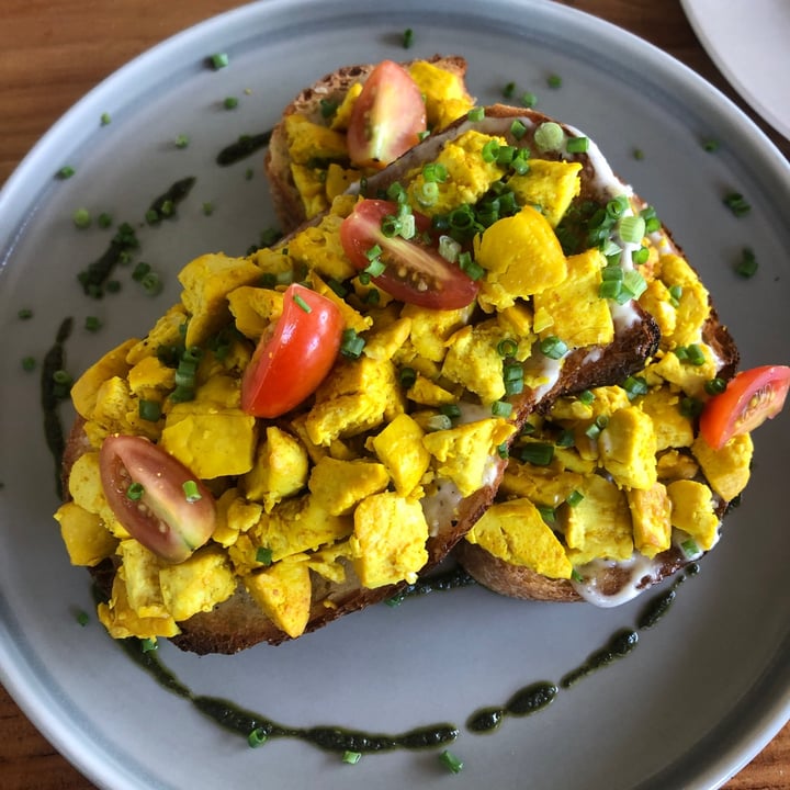 photo of I Am Vegan Babe Cafe Protein Scramble shared by @paolaskaff on  26 Apr 2021 - review