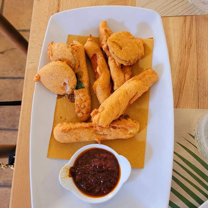photo of Vitto Pitagorico Frittura di verdure shared by @blavinia on  09 May 2022 - review