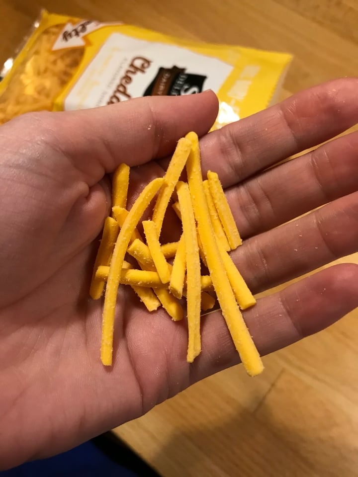 photo of So Delicious Dairy Free Cheddar Flavored Shreds shared by @curvycarbivore on  19 Feb 2020 - review