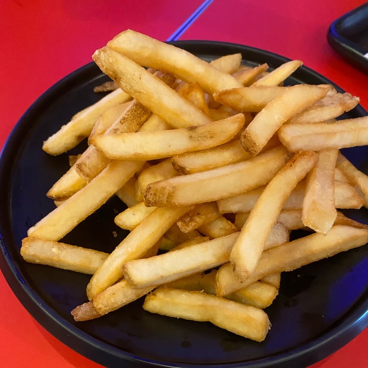 photo of Love Handle  Golden Fries shared by @peasfulpea on  19 Dec 2021 - review