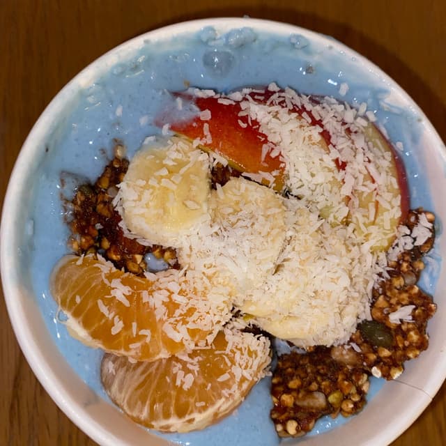 菜肴“Spirulina bowl”的照片