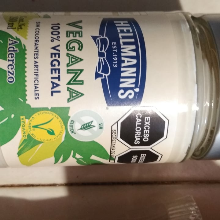 photo of Hellmann’s Hellman’s Vegan Mayonnaise shared by @karlos2021 on  27 Sep 2021 - review