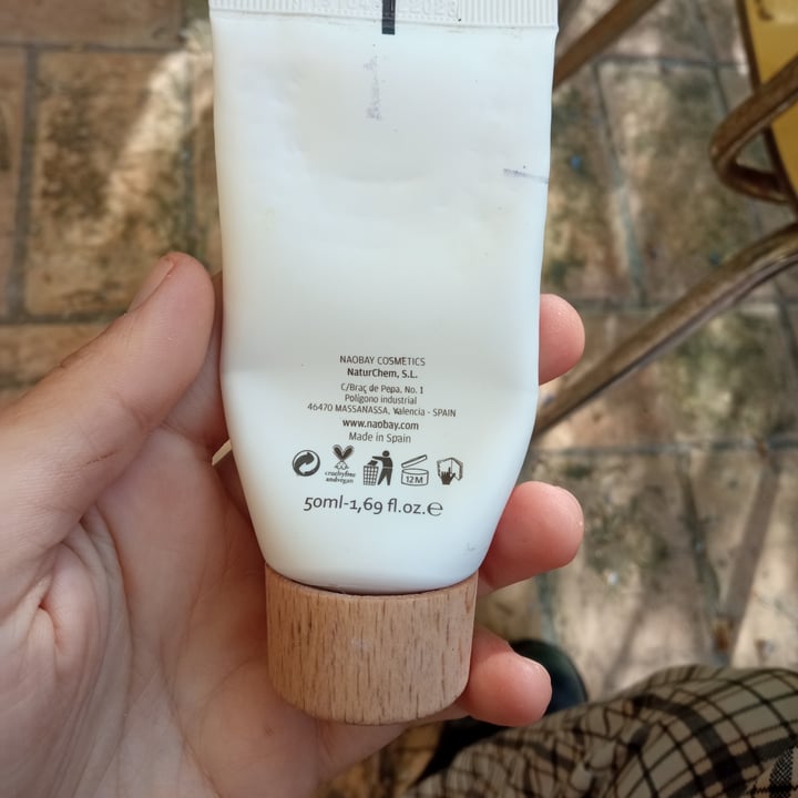 photo of Naobay Crema escudo solar shared by @betu on  12 May 2022 - review