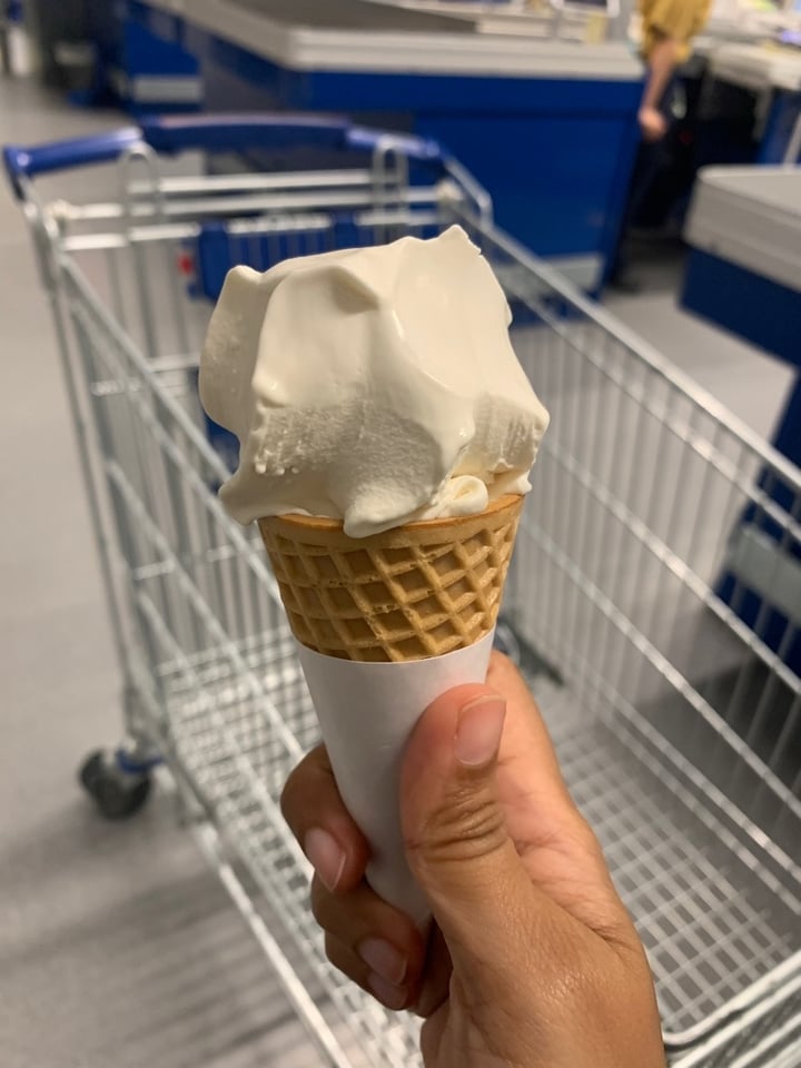 photo of IKEA Alexandra Soya Ice Cream Cone shared by @swetasahu on  02 Apr 2020 - review