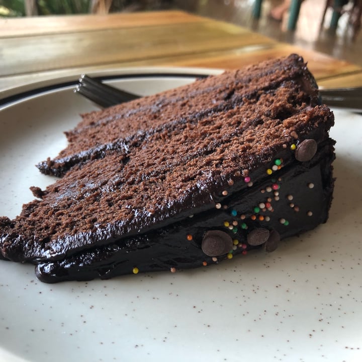 photo of Li-o-La Chocolate cake shared by @louiseloveslentils on  19 Mar 2022 - review