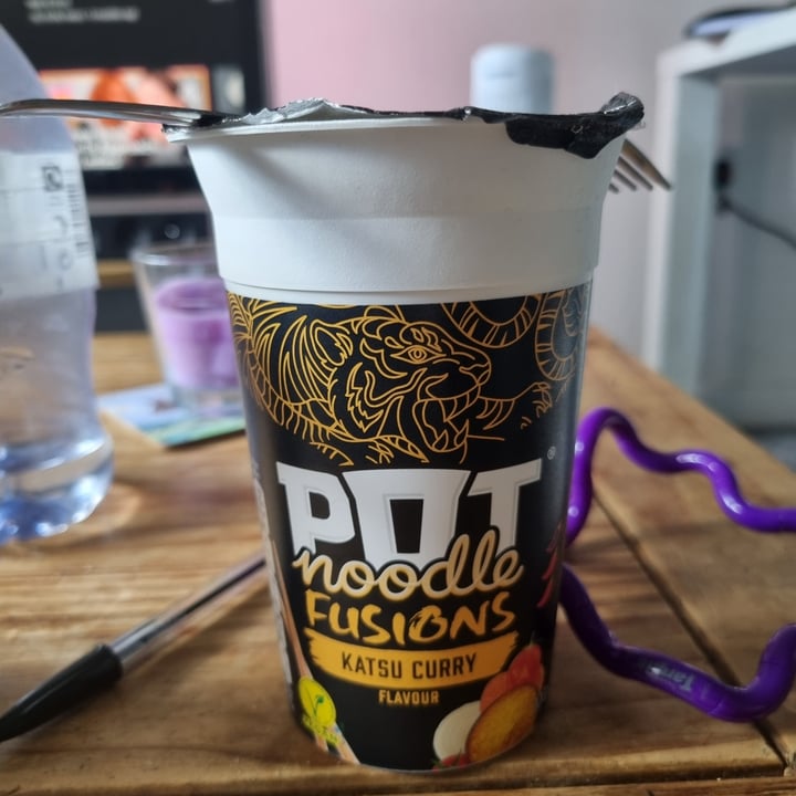photo of Pot Noodle Katsu Curry shared by @laurenjadek on  17 Jul 2022 - review